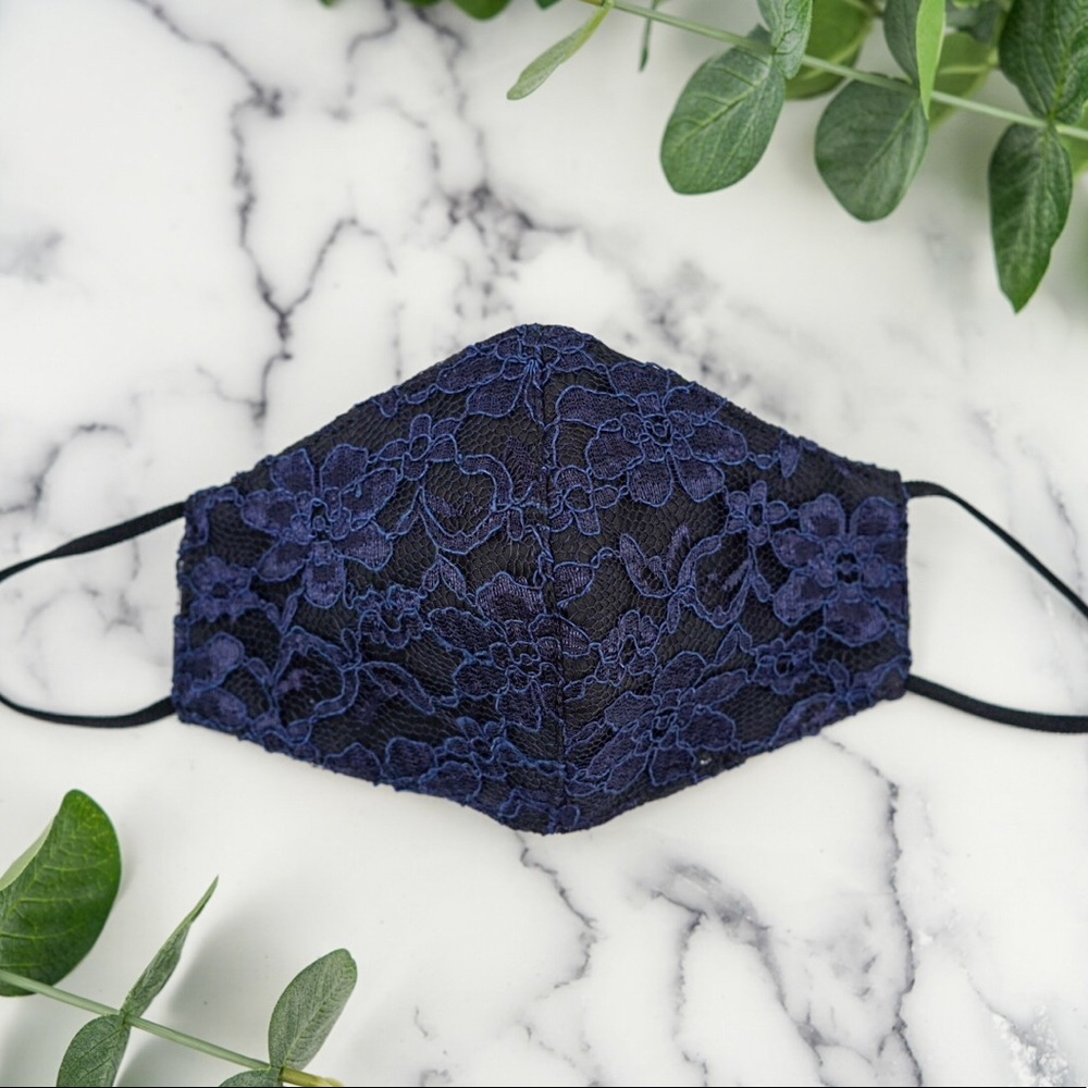 Set 5 soft lace face mask with filter pocket - Picture 6 of 8